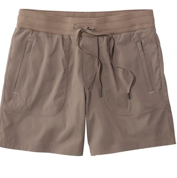 L.L. Bean Pants - L.L. Bean Womens Vista Camp Shorts Toasted Almond Size 1XL Outdoor Hiking